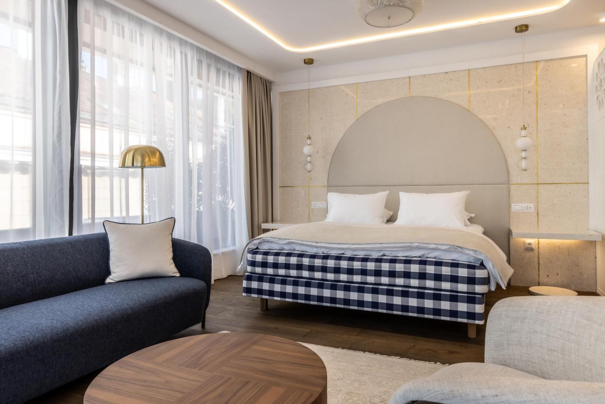 Hotel Apeiro Avant-garde SJJ