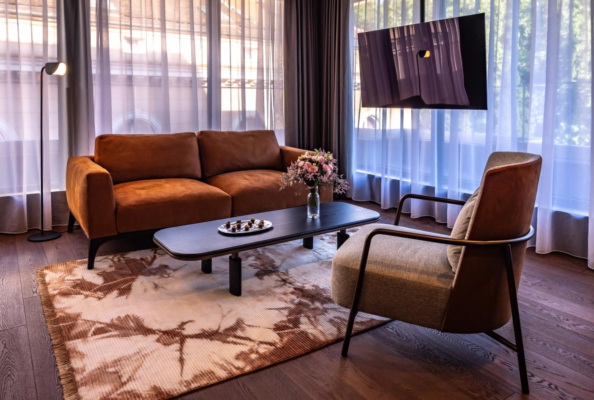 Apeiro Avant-garde Hotel