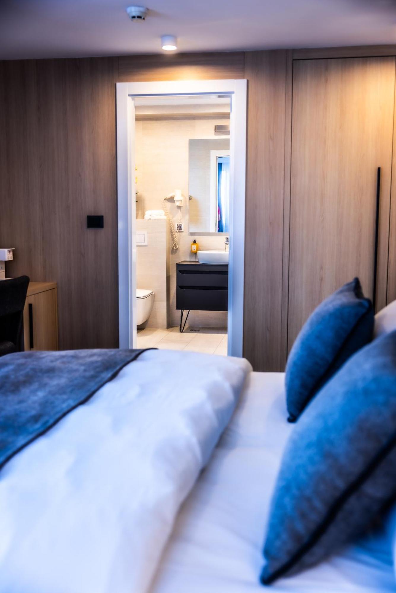 Apeiro Avant-garde Hotel SJJ