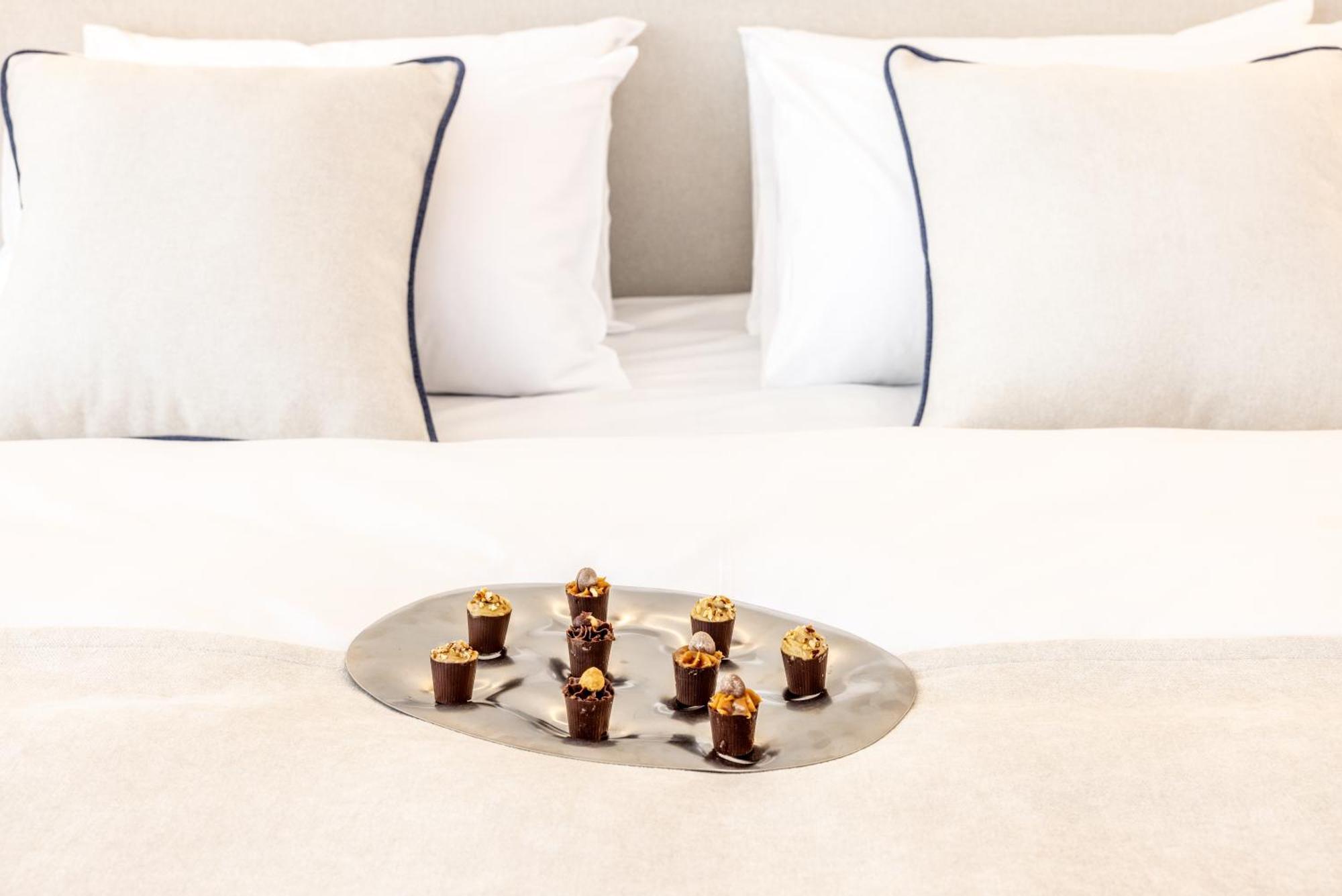 Apeiro Avant-garde Hotel 5*
