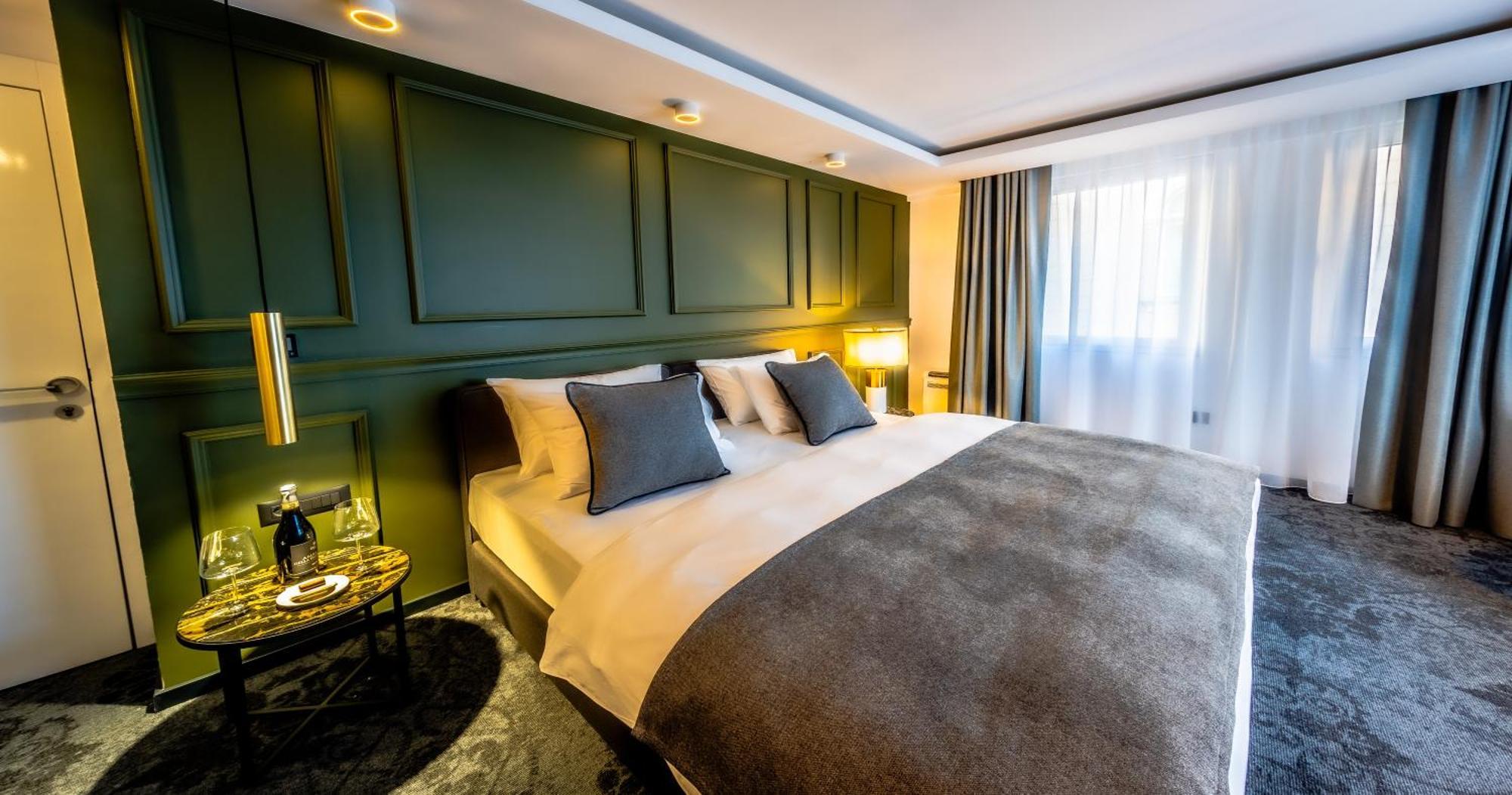 Apeiro Avant-garde Hotel SJJ